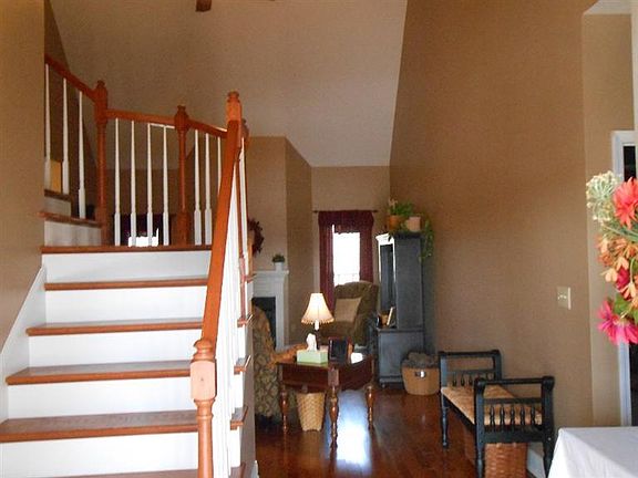 5th image of 24 Deer Creek Ct