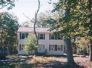 Martine Ct, Dingmans Ferry, PA 18328