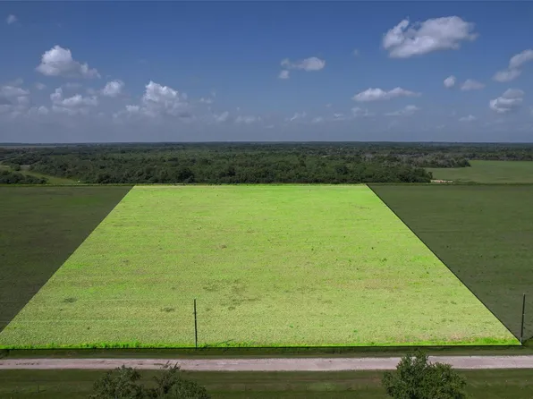 5272 County Road 160, Alvin, TX 77511