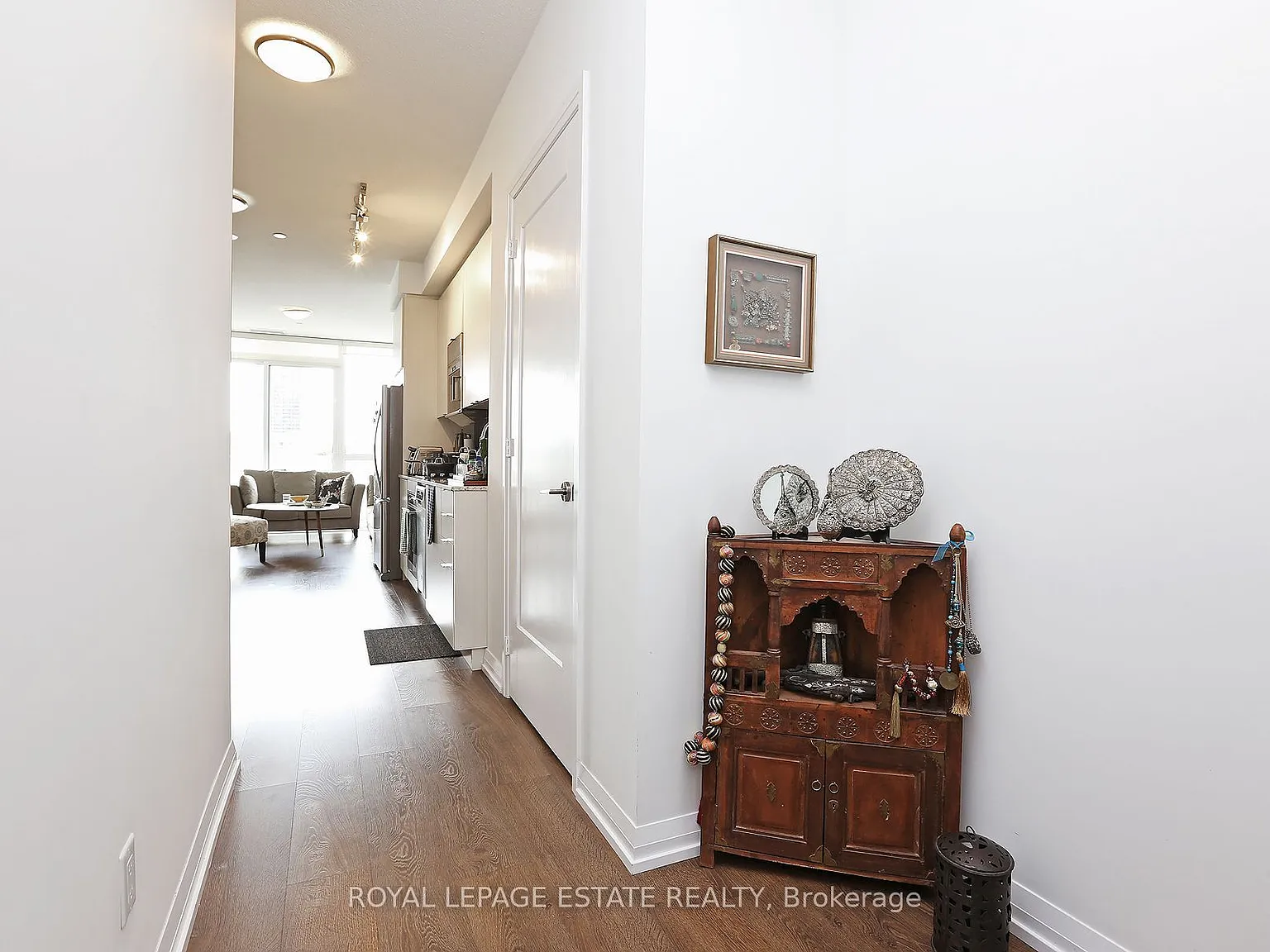 2 bed, $3,350 — Photo 4