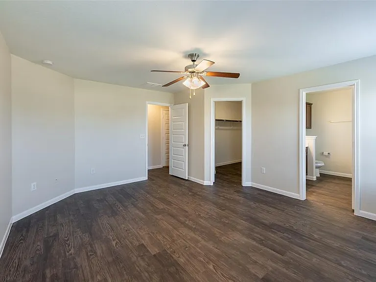 710 Mitchell Dr — Photo 12