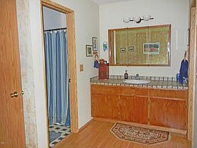 1st image of 132 SE 126th Dr