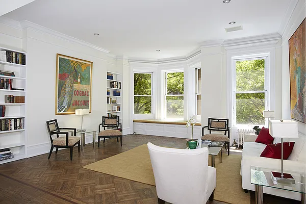 Sold by Stribling | media 3