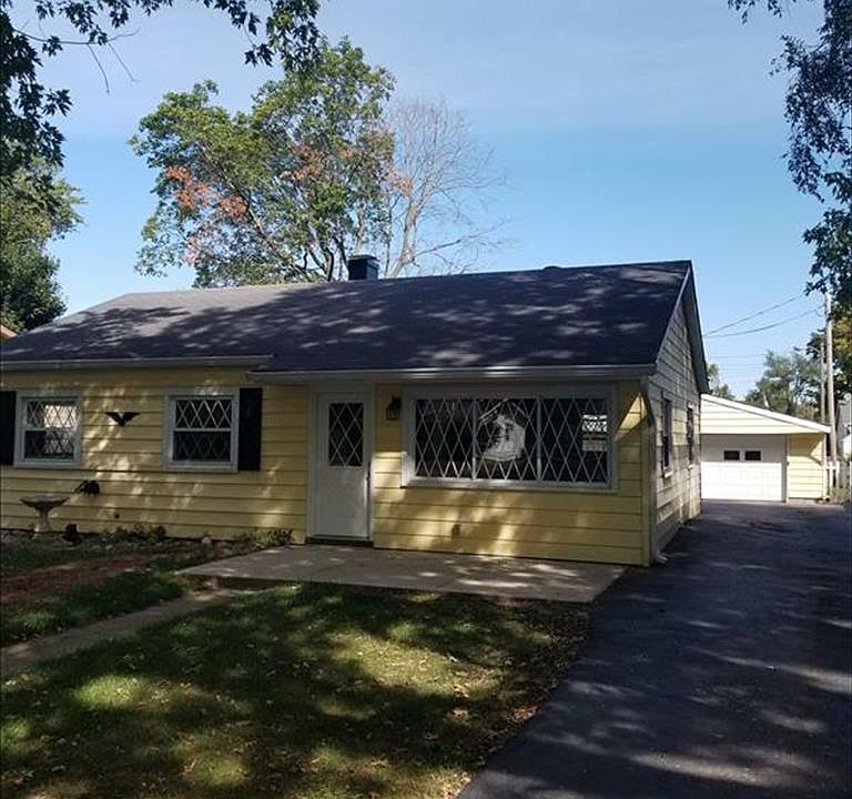 1st image of 3410 6th Ave E