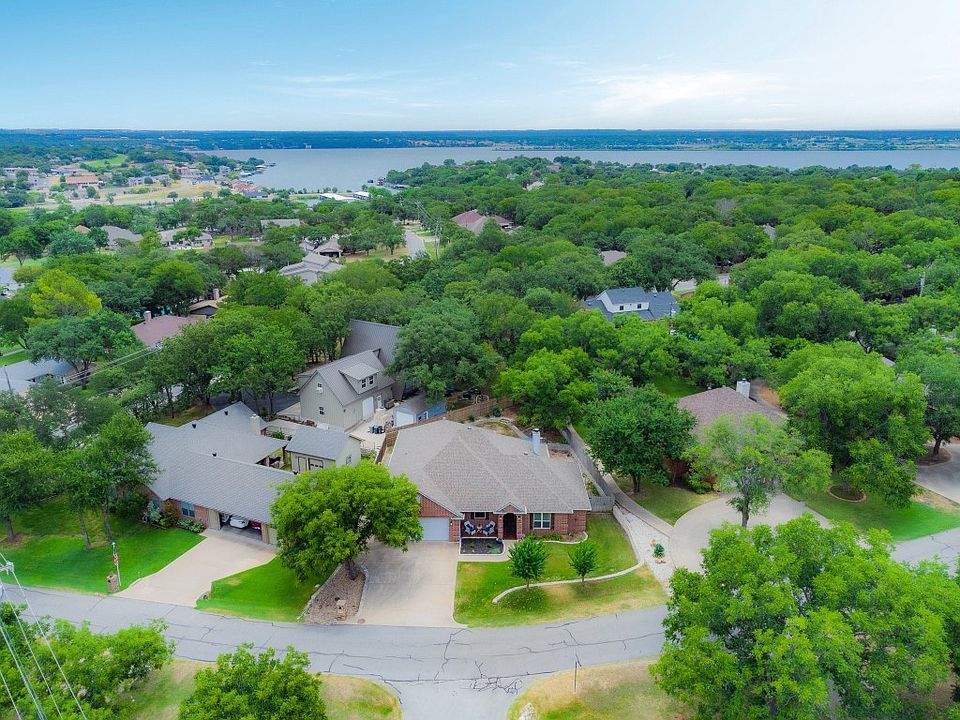 3909 Angelina Ct N, Granbury, TX 76049 MLS 20376024 Zillow