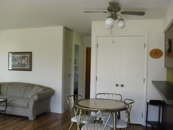 5th image of 1549 Cove Dr #192-A