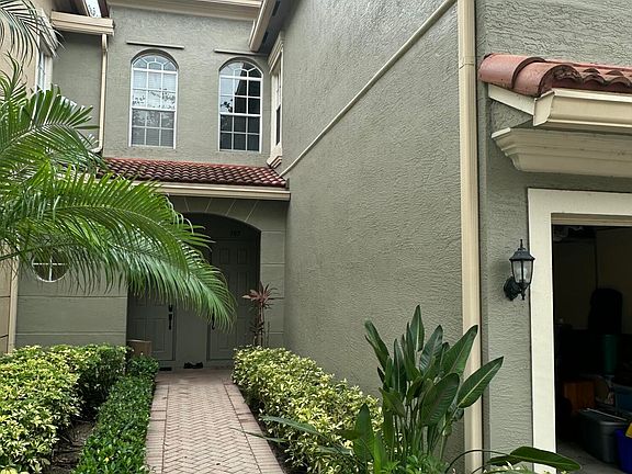 3rd image of 4861 Bonsai Cir APT 105