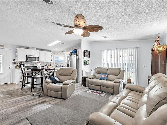 5th image of 6801 BERNADEAN BOULEVARD