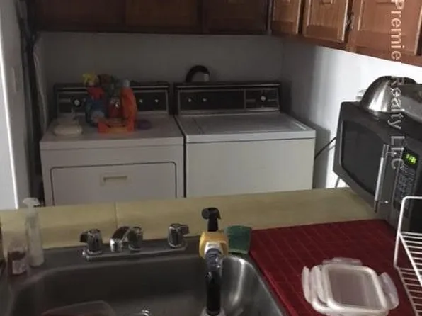 19 Hall St, Somerville, MA 02144