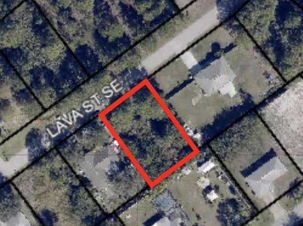 1066 Lava St SE, Palm Bay, FL 32909