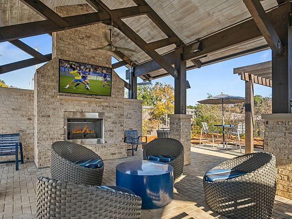 Covey Homes Clements_Amenties-17 tv on