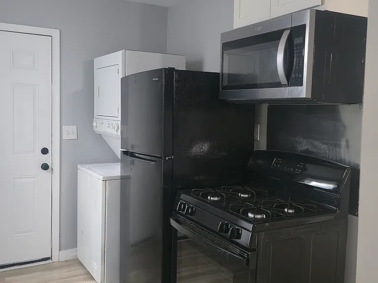 203 N Carey St #1 — Photo 12