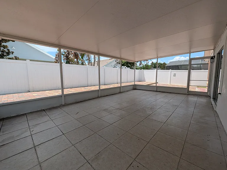 12406 Beacontree Way — Photo 12