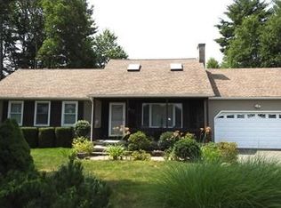 68 Oliver St, Easthampton, MA 01027