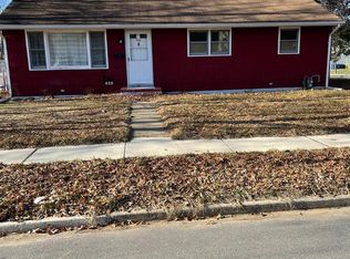 625 Spruce St, Florence, NJ 08518