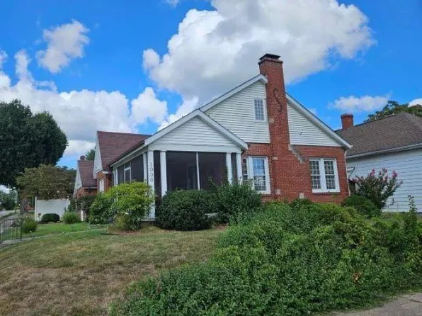 1000 E Walnut St, Washington, IN 47501