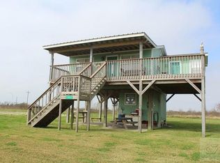 1907 Anderson Ave #3, Pt Bolivar, TX 77650