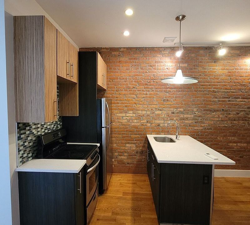 1st image of 410 Gates Ave #3BB