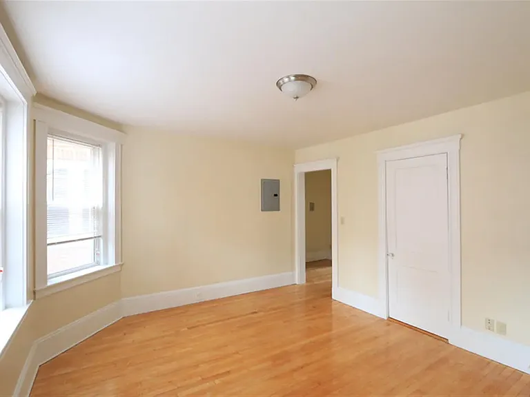6 Craigie Cir — Photo 11