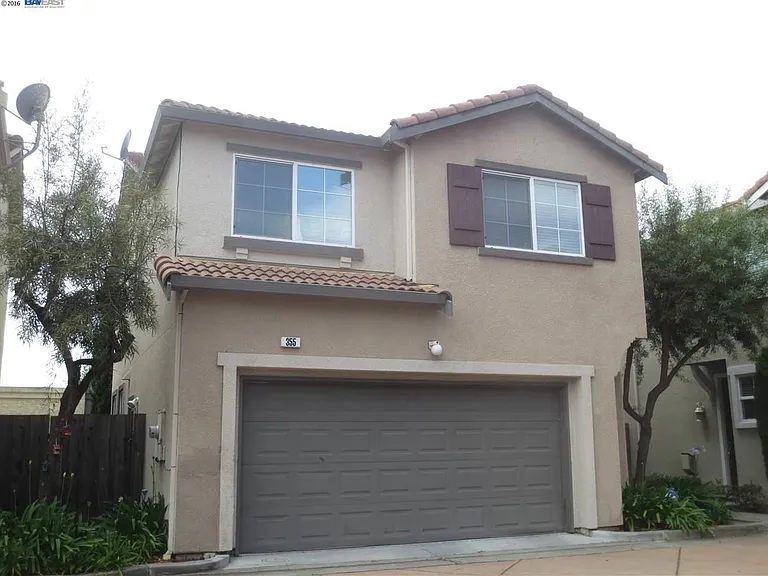 355 Accolade Dr — Photo 1