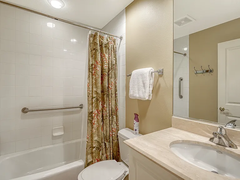 1308 Old Stickney Point Rd #W32 — Photo 27