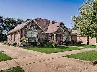 806 Clinton Cir, Springdale, AR 72762