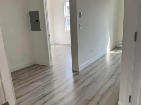 315 70th Street image 2 of 8