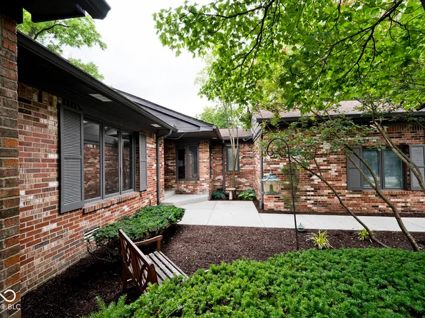 5251 Windridge Dr, Indianapolis, IN 46226