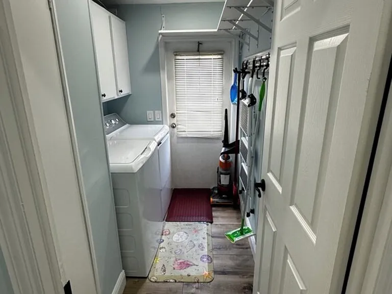 1510 Aqueduct Ln — Photo 9