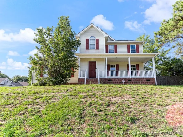 5228 Wallbrook Dr, Fayetteville, NC 28306