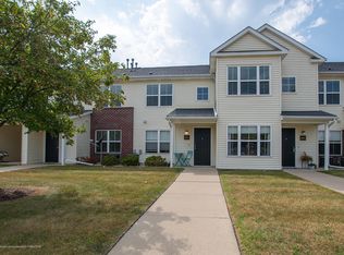 12907 Townsend Dr APT 511, Grand Ledge, MI 48837