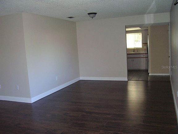 5th image of 17673 SE 102nd Cir