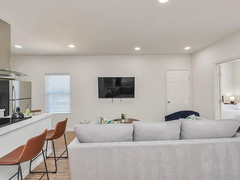 1812 Wheeler St — Photo 25