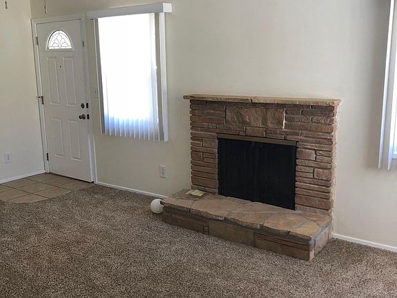 2nd image of 1015 E Washington Ave