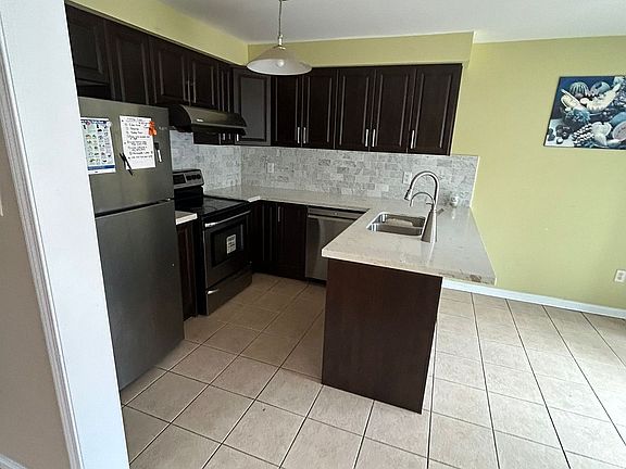 4th image of 117 Rouge River Dr