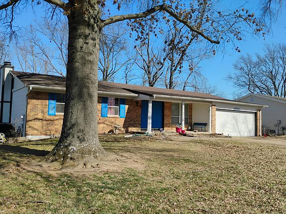 3rd image of 1011 Little Brennen Ct