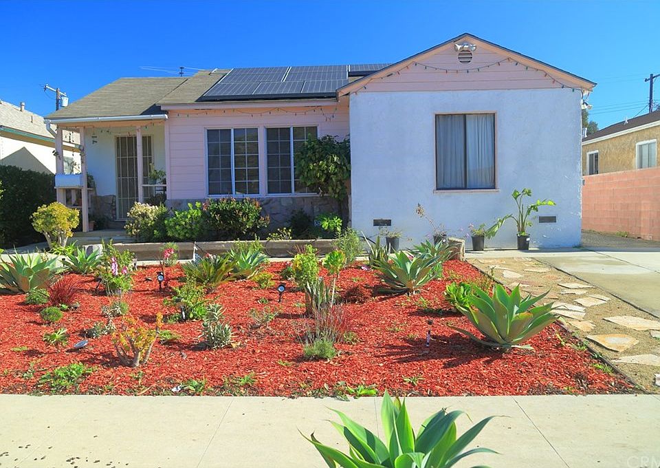 1st image of 20916 Dalton Ave