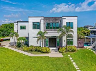 9 Mar Azul S, Ponce Inlet, FL 32127