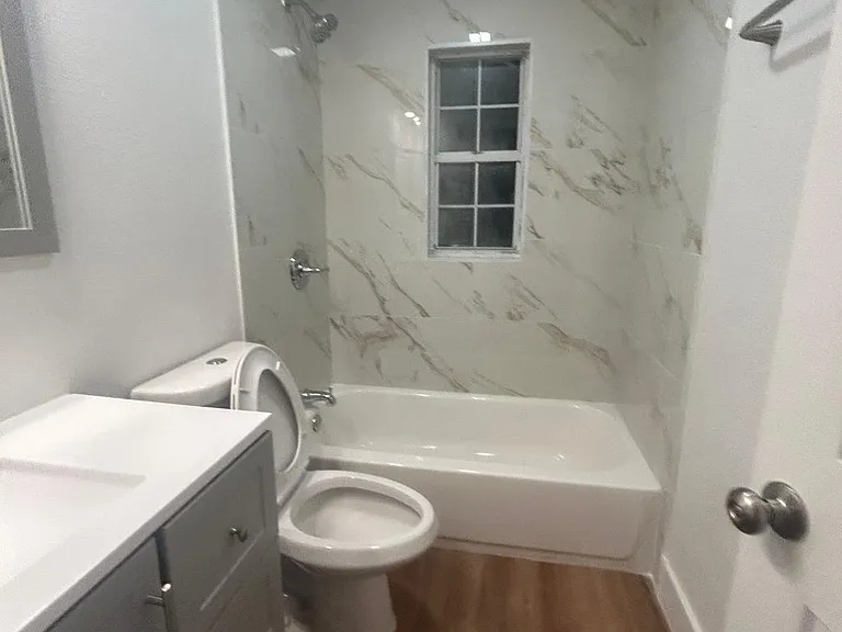 2130 Redleaf Dr — Photo 8