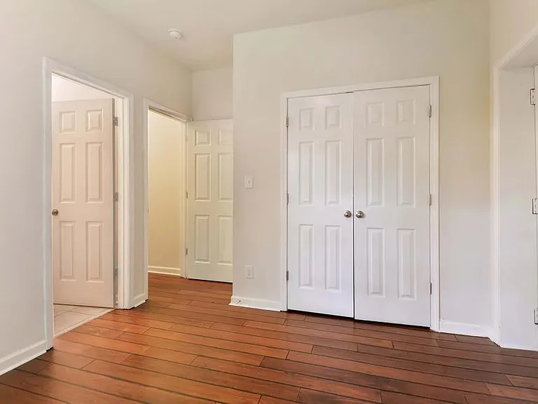 1099 Smith St SW #B — Photo 13