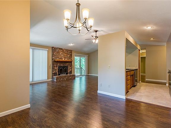 3rd image of 3 Shotliff Cir