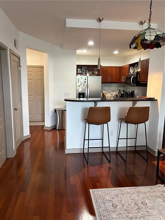 3 bed, 3.0 bath, 1596 sqft, $2,750 — Photo 4
