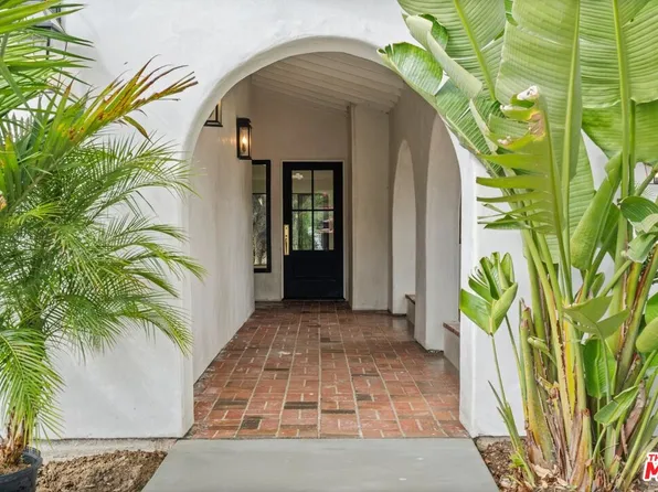 3549 Elm Dr, Calabasas, CA 91302