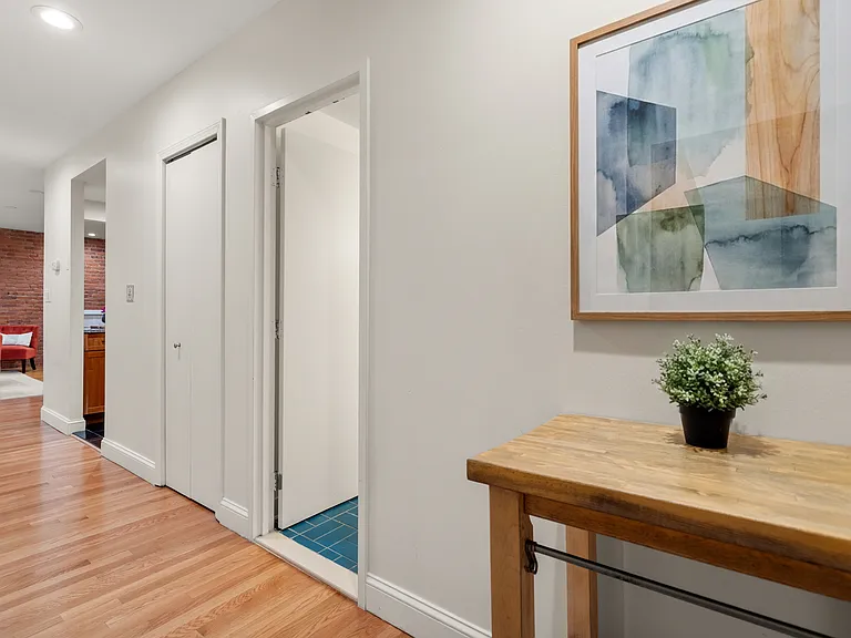 103 Gainsborough St #108 — Photo 8