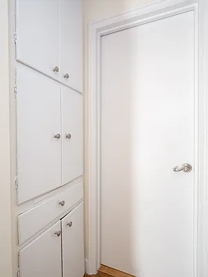 Rented by City Connections Realty | media 23