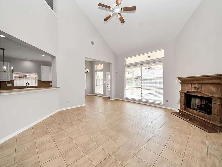 1611 Barton Creek Trl — Photo 13