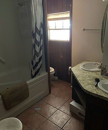 2nd image of 4308 Glenwood Ct