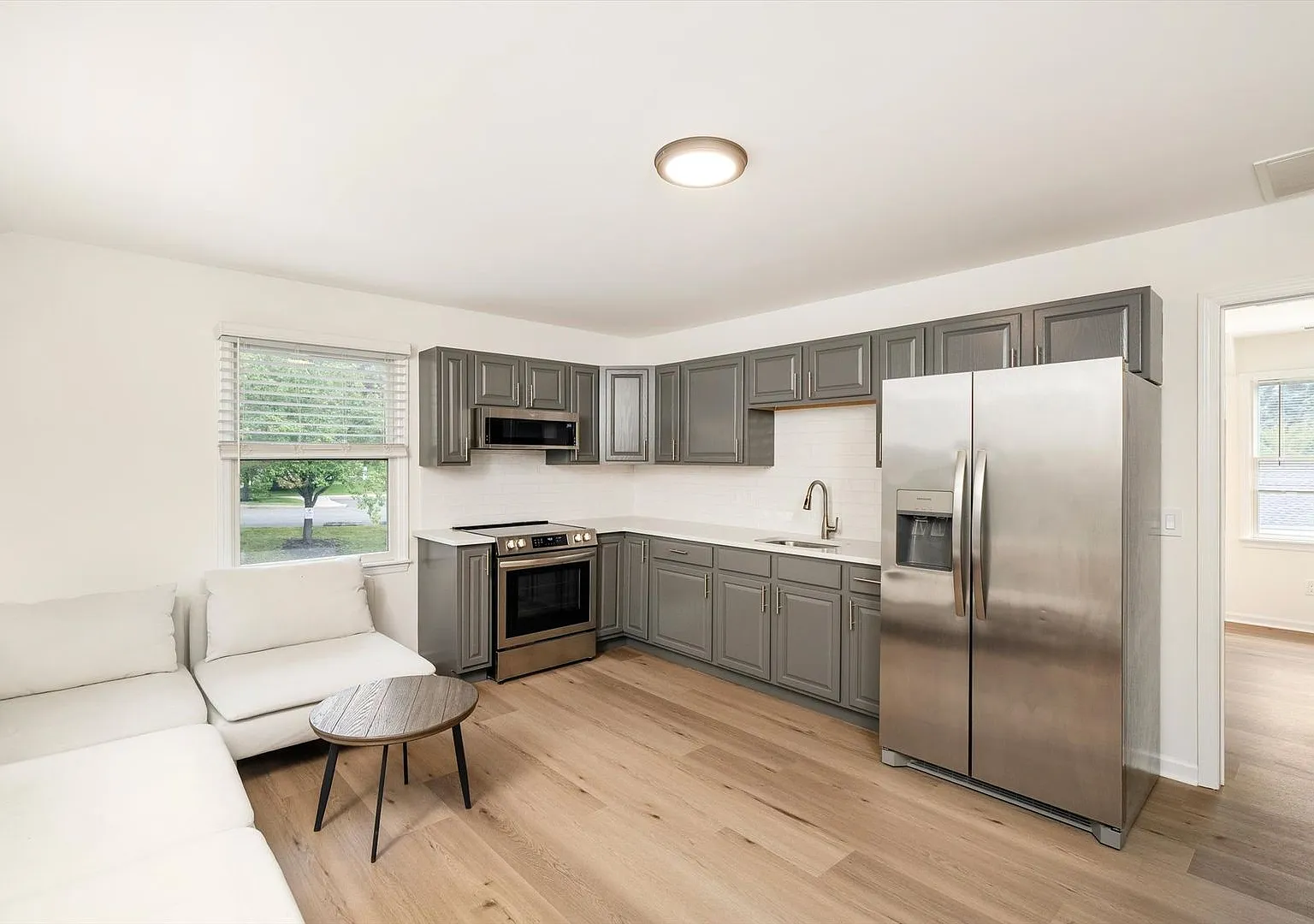 23 Brookside Ave — Photo 4