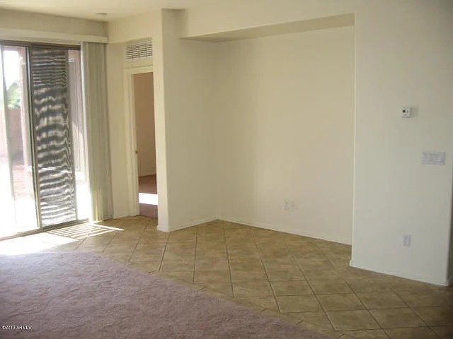 Gilbert 4Bed-2Bath Single Story House for Rent - RV Gate — Photo 4