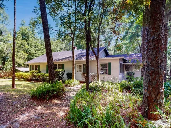 4225 NW 10th St, Gainesville, FL 32609